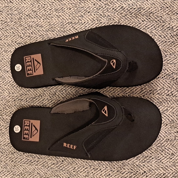 Reef Flip Flop Sandals, Size EU 39, US 6 - Picture 3 of 12
